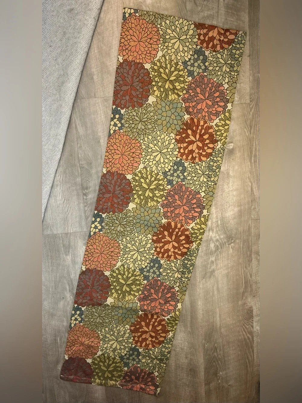 4 Mumsfield Valances | Better Homes & Gardens